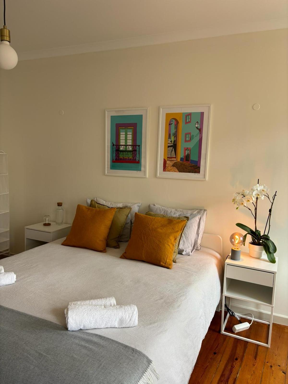 Quarto Com Banheiro Privativo Na Baixa Lisboa Exterior foto